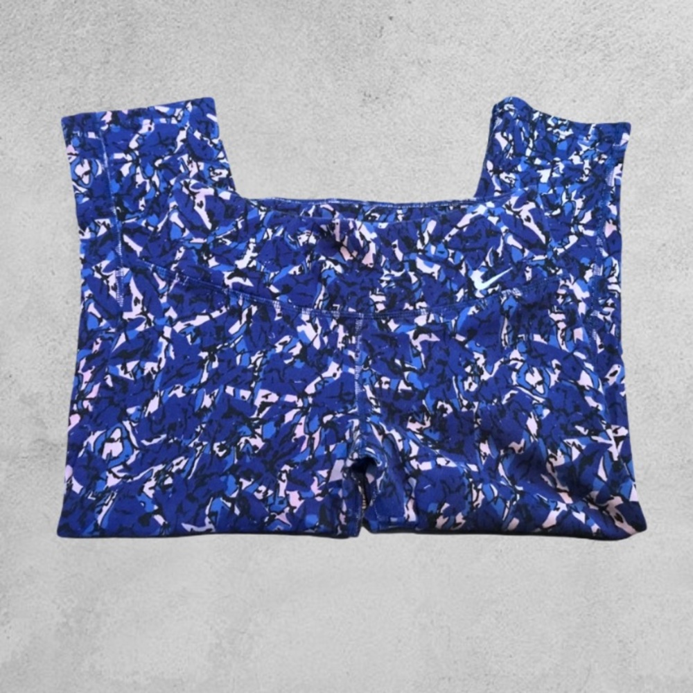 Nike Dri-Fit Printed Cropped Leggings